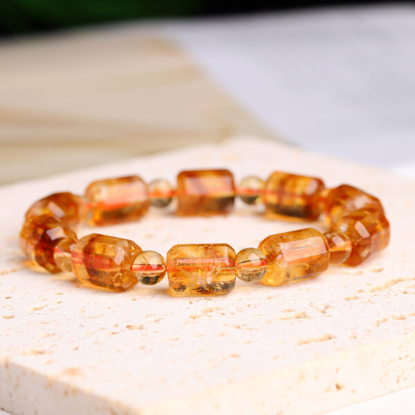 Citrine violent yellow tower crystal pyramid color barrel bead bracelet ice crystal original bracelet