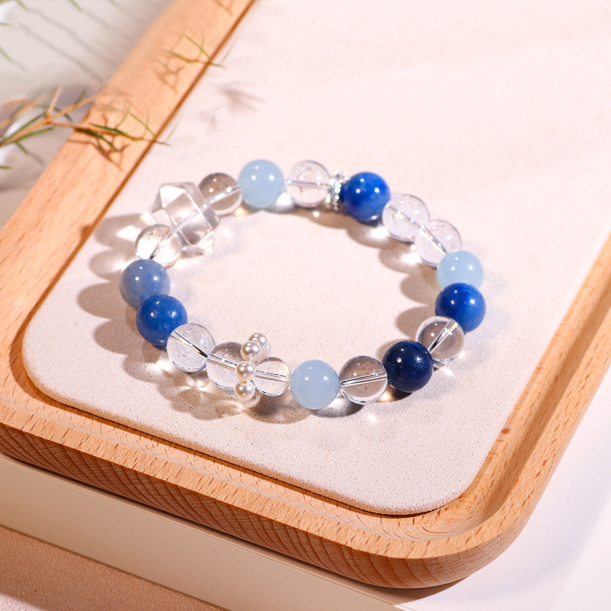 White crystal blue crystal multi-color bracelet simple fashion bracelet auspicious health and peace jewelry