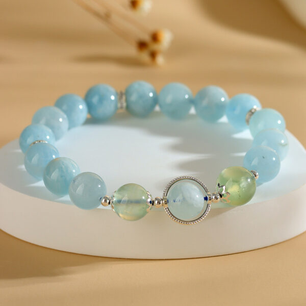 Crystal aquamarine grape stone bracelet fresh fashion niche simple design bracelet jewelry