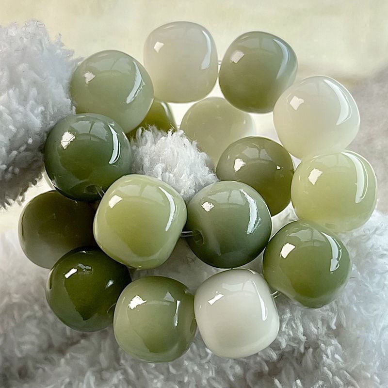Natural Bodhi green banana spring feast bracelet play Bodhi root around the finger soft play