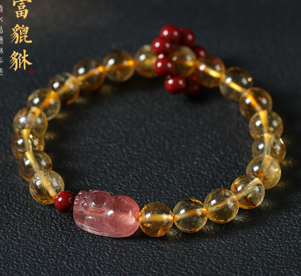 Rich Citrine Fortune Strawberry Crystal Pixiu Good Luck Bracelet for Men and Women Light Luxury Niche Single Loop Bracelet
