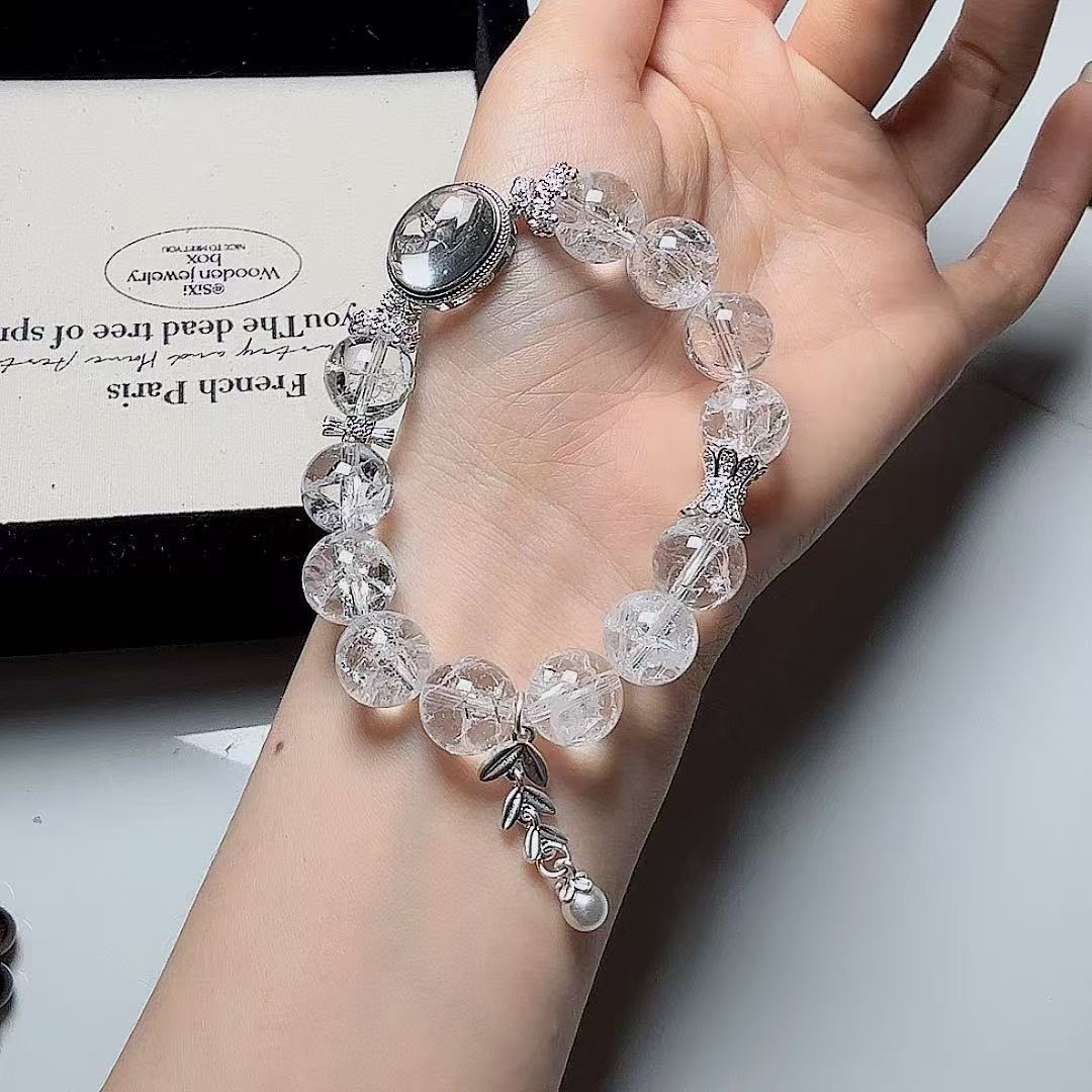 Natural burst white crystal white Asai white crystal magic box 12mm bracelet niche