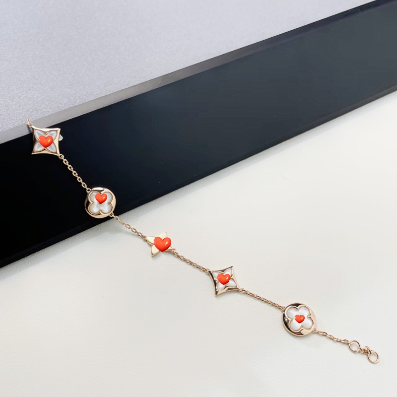 Diamond-shaped round four-leaf clover four-flower five-flower bracelet new jewelry