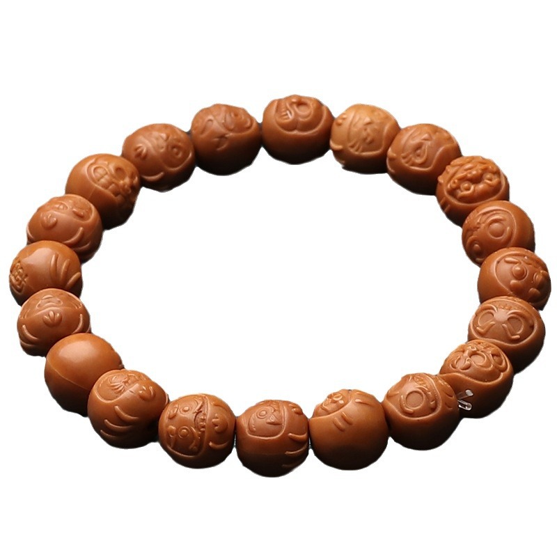 Walnut carved bracelets of various shapes, short round and low pile walnuts for playing with