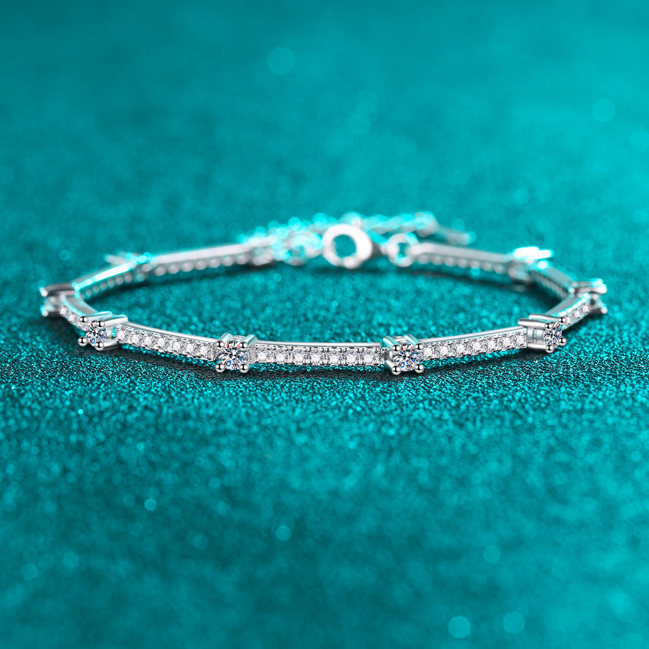Sterling silver moissanite bracelet niche versatile temperament hand jewelry